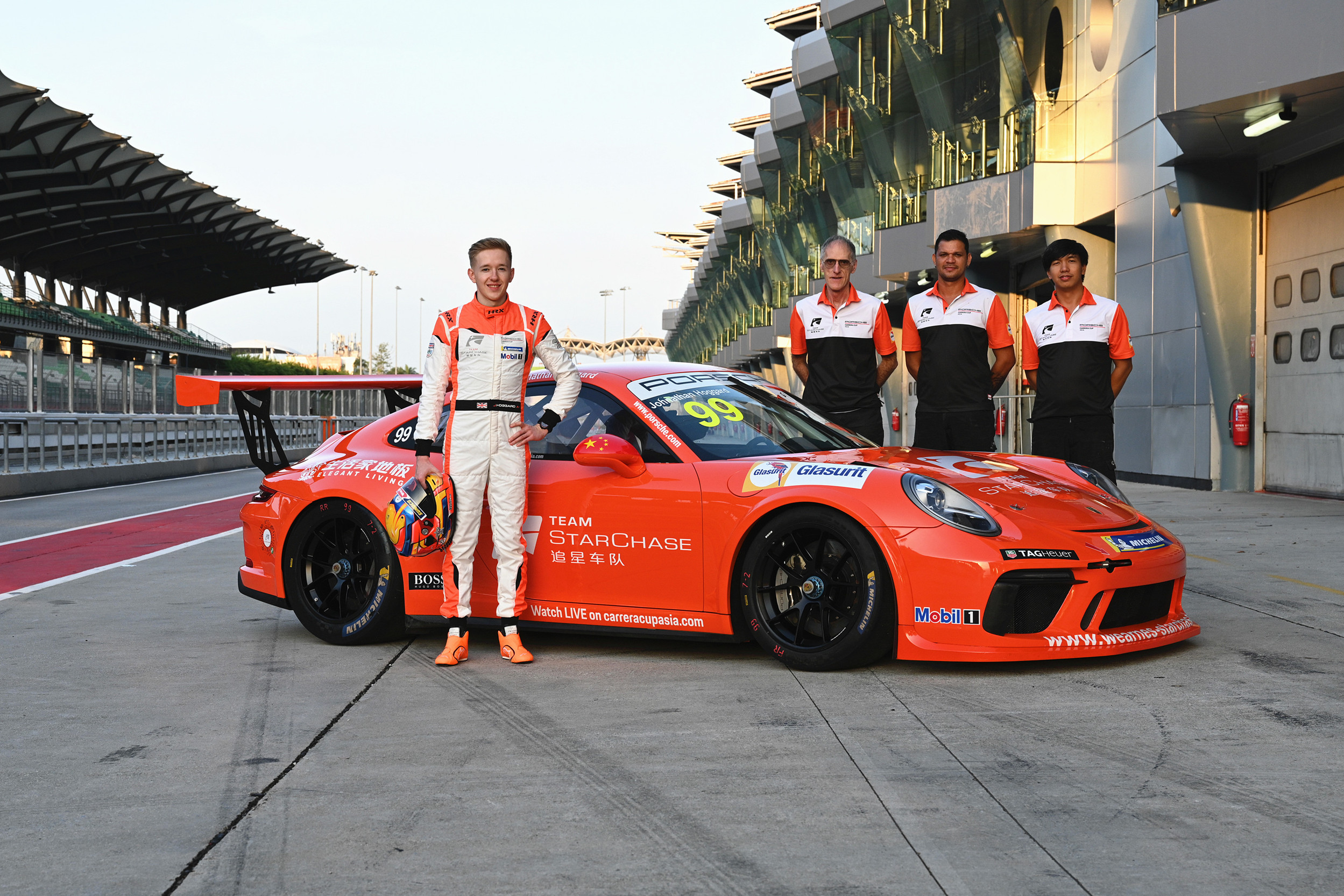 Team StarChase Kick Off Porsche Carrera Cup Asia 2020 with an Exciting New  Driver | Wearnes-StarChase